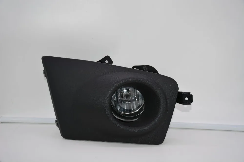 eOsuns halo fog lamp with wires harness, switch, fog lamp house and frame cover complete kit for Mitsubishi Triton L200 2009-13
eOsuns halo fog lamp with wires harness, switch, fog lamp house and frame cover complete kit for Mitsubishi Triton L200 2009-13