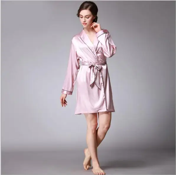 Fdfkalk Summer Sexy Robe Femme Lingerie Bathrobe Silk Robes For Women Dressing Gown Sleepwear Dress Nightdress Homewear Q1105
Fdfkalk Summer Sexy Robe Femme Lingerie Bathrobe Silk Robes For Women Dressing Gown Sleepwear Dress Nightdress Homewear Q1105