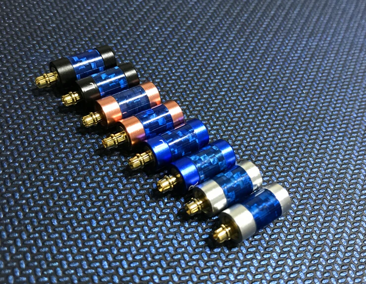 5Pair New carbon fiber MMCX gold Plated Silver Earphone Pin Plug For Shure ED5 SE535 Carbon Fiber Connector
5Pair New carbon fiber MMCX gold Plated Silver Earphone Pin Plug For Shure ED5 SE535 Carbon Fiber Connector