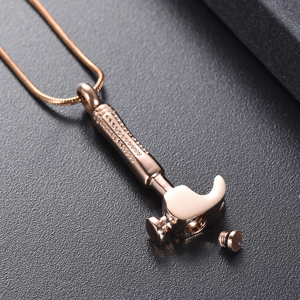LKJ10521 Claw Hammer Cremation Pendant for Human Ash Holder Cool Necklace Stainless Steel Material Keepsake Jewelry
LKJ10521 Claw Hammer Cremation Pendant for Human Ash Holder Cool Necklace Stainless Steel Material Keepsake Jewelry