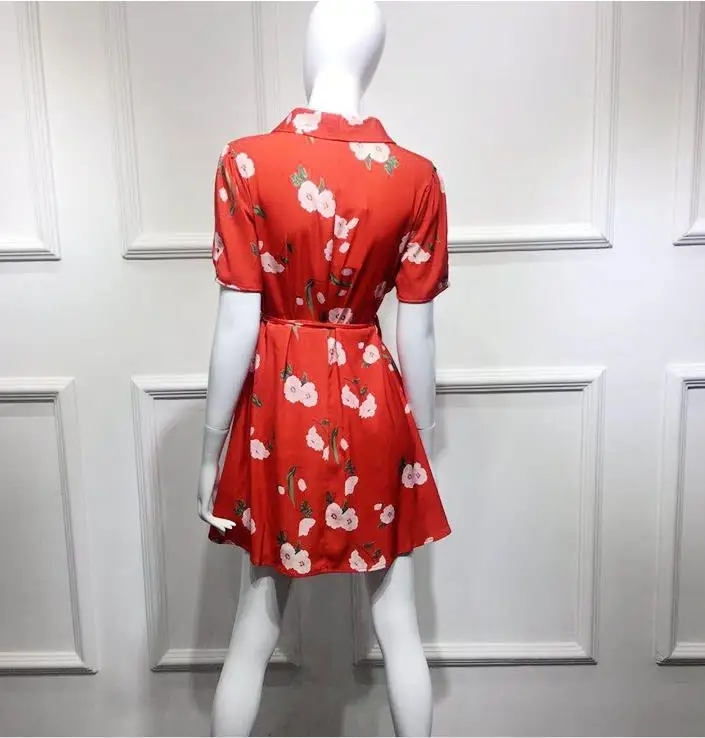 Women summer sexy V Neck Mini Dress silk cotton a-line dress vintage short sleeve fashion Floral printed dress
Women summer sexy V Neck Mini Dress silk cotton a-line dress vintage short sleeve fashion Floral printed dress