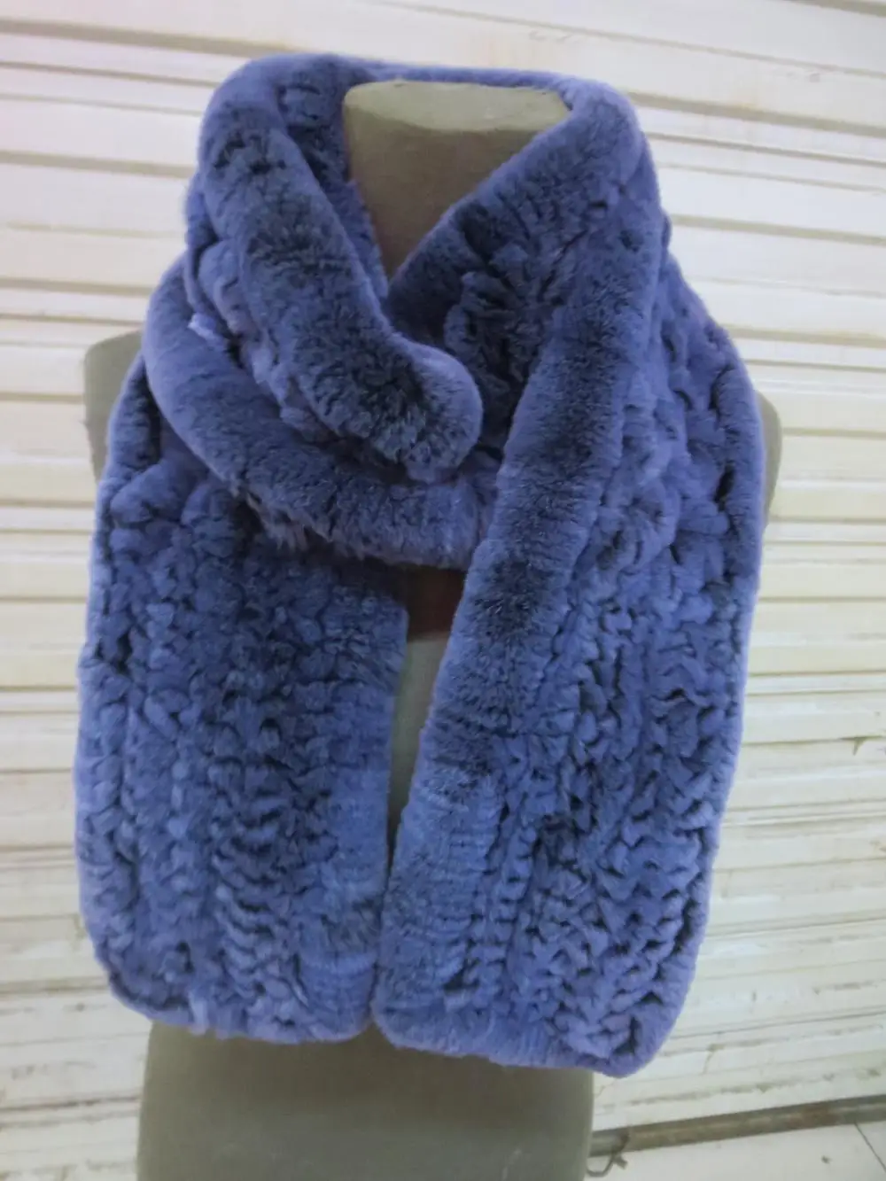 Women's Rex Rabbit Fur Knitted Scarf Winter Warm Neckerchief Shawl Handmade Fluffy Soft Hollow out woven pattern
Women's Rex Rabbit Fur Knitted Scarf Winter Warm Neckerchief Shawl Handmade Fluffy Soft Hollow out woven pattern