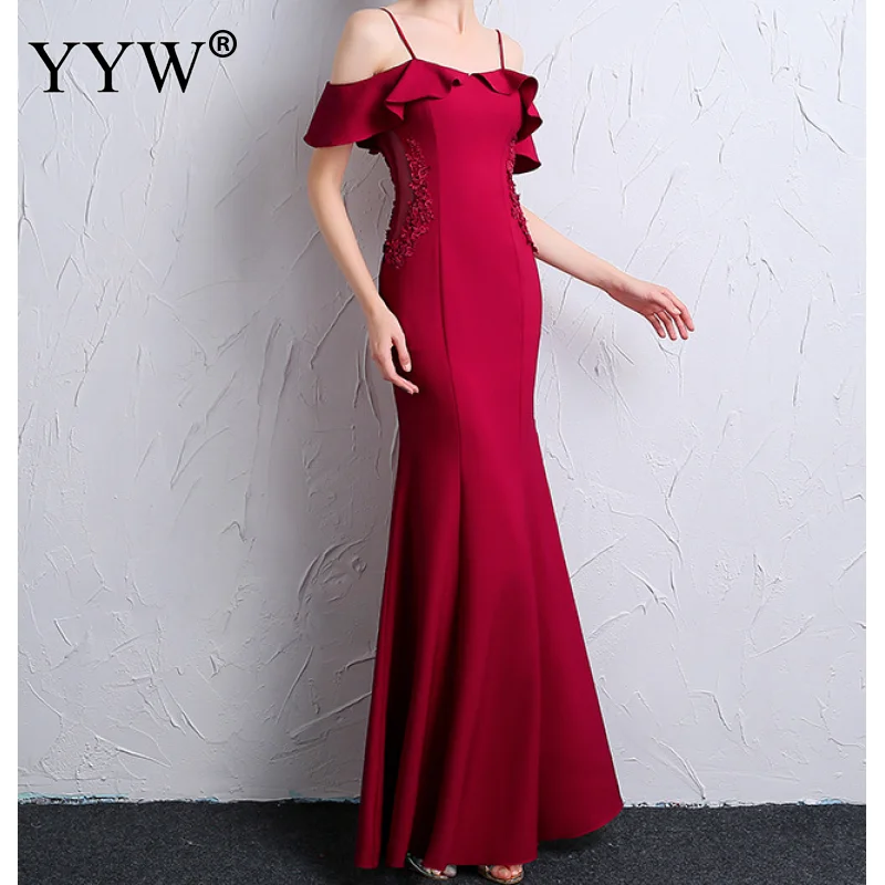 Elegant Rose party Dresses Women Sexy Ruffled Off Shoulder Long Mermaid Gowns Floral embroidery Maxi Backless Party Dress
Elegant Rose party Dresses Women Sexy Ruffled Off Shoulder Long Mermaid Gowns Floral embroidery Maxi Backless Party Dress