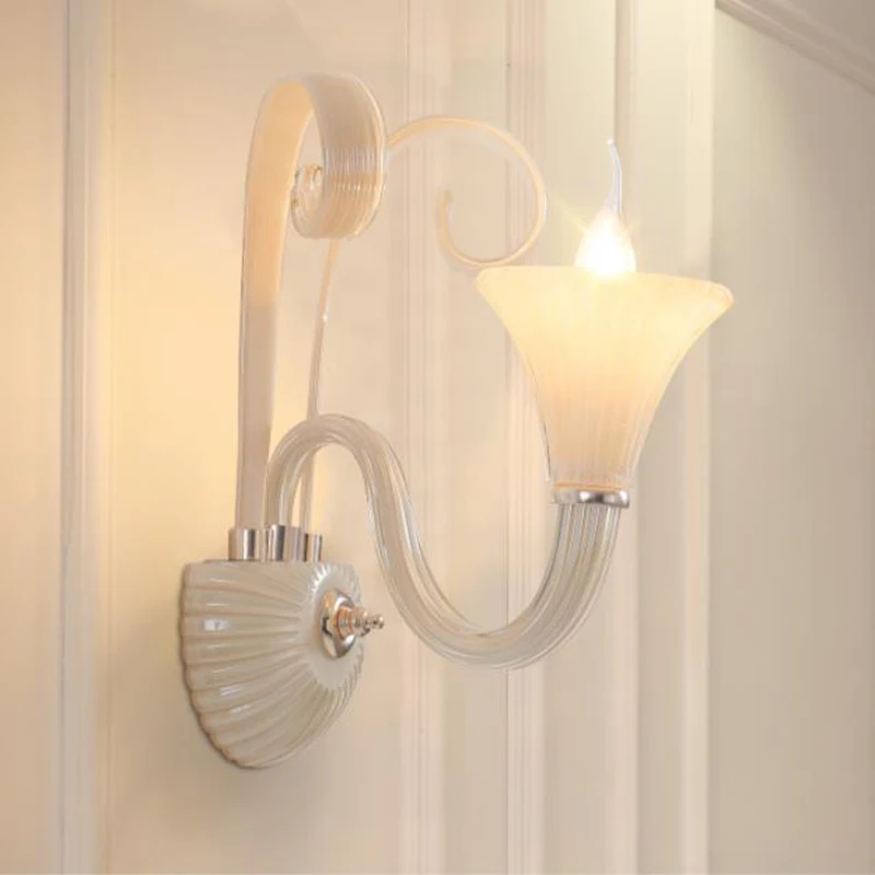 European style LED glass wall lamps decorative wall sconces modern luxury living room aisle bedroom study room LED wall lights
European style LED glass wall lamps decorative wall sconces modern luxury living room aisle bedroom study room LED wall lights