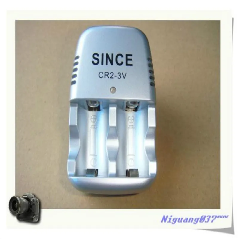 Новое зарядное устройство 3 V CR2 + 4 шт. .. 15270 800 mAh аккумуляторная батарея цифровая