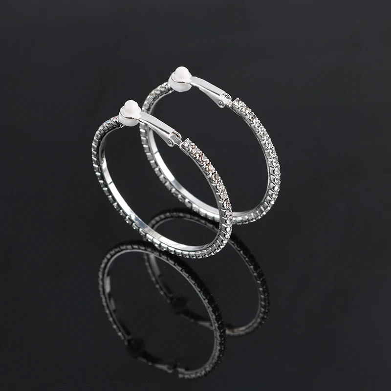 Fashion Silver Big Round Shape Rhinestone Clip on Earrings for Women Ear Clips Oorbellen Brincos Earrings Female 2018 Jewelry
Fashion Silver Big Round Shape Rhinestone Clip on Earrings for Women Ear Clips Oorbellen Brincos Earrings Female 2018 Jewelry