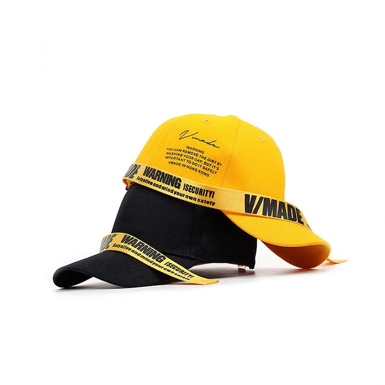 2018 Long strap English print spring baseball cap men and summer female British fashion male hood SnapBack hip hop cap casquette
2018 Long strap English print spring baseball cap men and summer female British fashion male hood SnapBack hip hop cap casquette