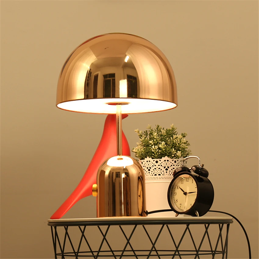Danish Modern Mushroom Table Lamps Luster Design Sample Room Bedroom Bedside Study Dimming Luxurious Craft Desk Lights Fixtures
Danish Modern Mushroom Table Lamps Luster Design Sample Room Bedroom Bedside Study Dimming Luxurious Craft Desk Lights Fixtures
