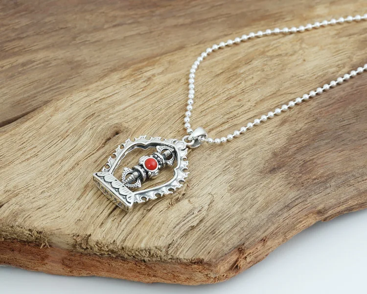 Wholesale S925 Sterling Silver Jewelry Retro Thai Silver Men And Women Fashion Buddha Block Rotary Implements Pendant
Wholesale S925 Sterling Silver Jewelry Retro Thai Silver Men And Women Fashion Buddha Block Rotary Implements Pendant
