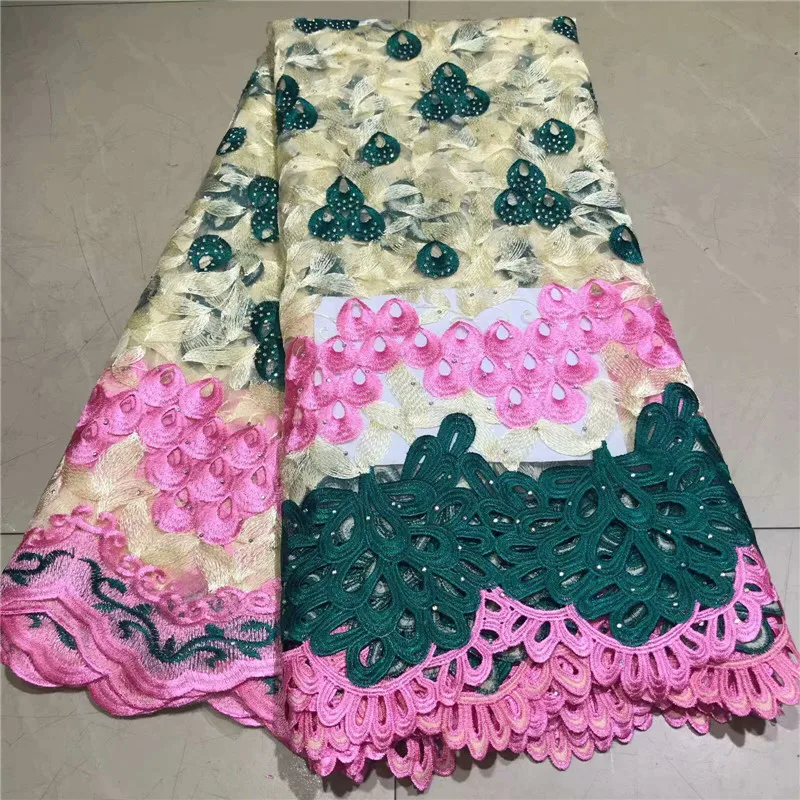 Hot sale triple-colors bird tail feathers pattern design with stones Net Lace 2W106 Free shipping French Tulle Lace Fabric
Hot sale triple-colors bird tail feathers pattern design with stones Net Lace 2W106 Free shipping French Tulle Lace Fabric
