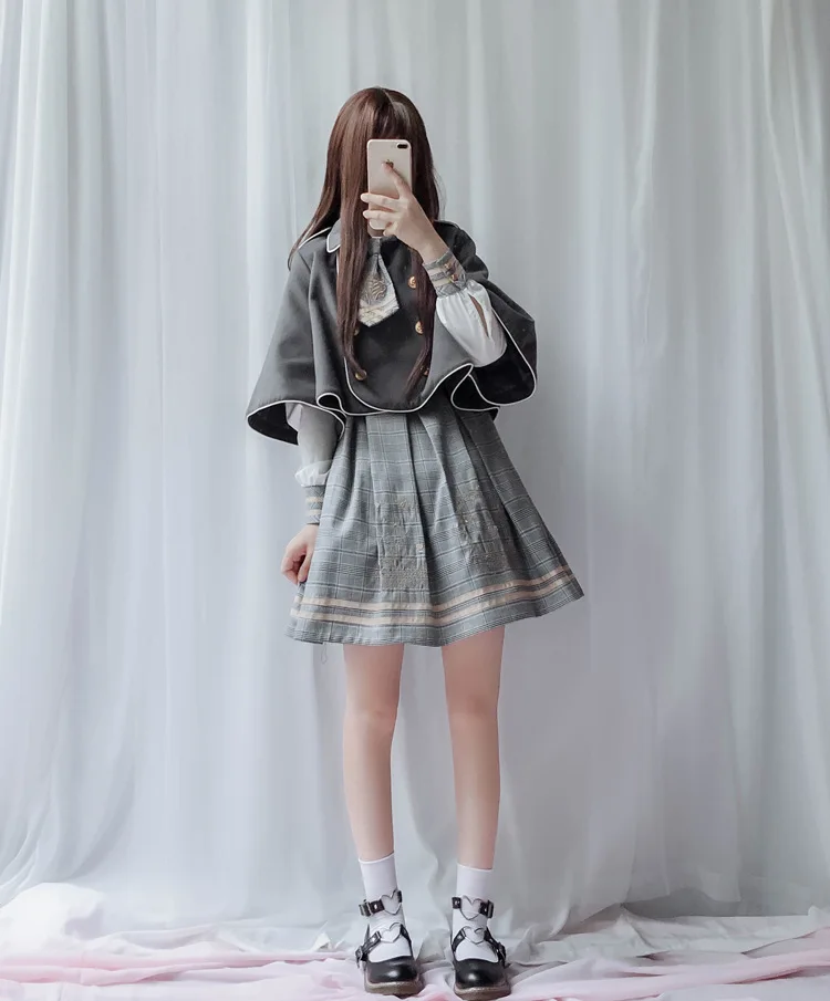 2019 New Fashion Casual Student College Embroidered Plaid Dress + Woolen Cloak Personality Suit
2019 New Fashion Casual Student College Embroidered Plaid Dress + Woolen Cloak Personality Suit
