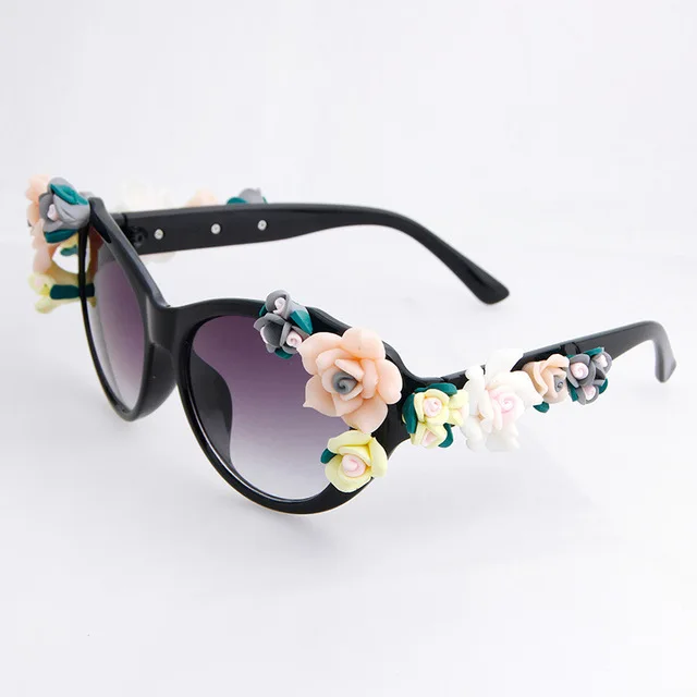 Women Fashion Round Butterfly Sunglasses Flowers Frame UV400 Gradient Lens Women Brand Designer 2019 Sun Glasses oculos de sol
Women Fashion Round Butterfly Sunglasses Flowers Frame UV400 Gradient Lens Women Brand Designer 2019 Sun Glasses oculos de sol