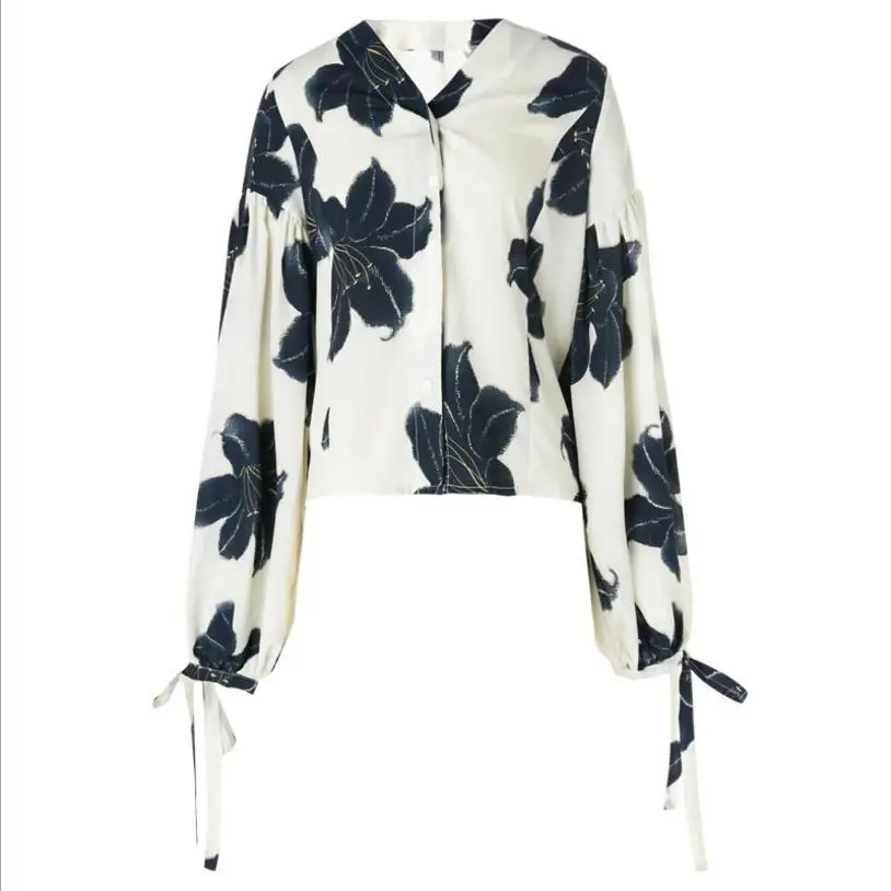 2018 Summer new cardigan puff sleeve short printing womens shirt Loose V-neck chiffon ladie clothing blouses L160 free shipping
2018 Summer new cardigan puff sleeve short printing womens shirt Loose V-neck chiffon ladie clothing blouses L160 free shipping