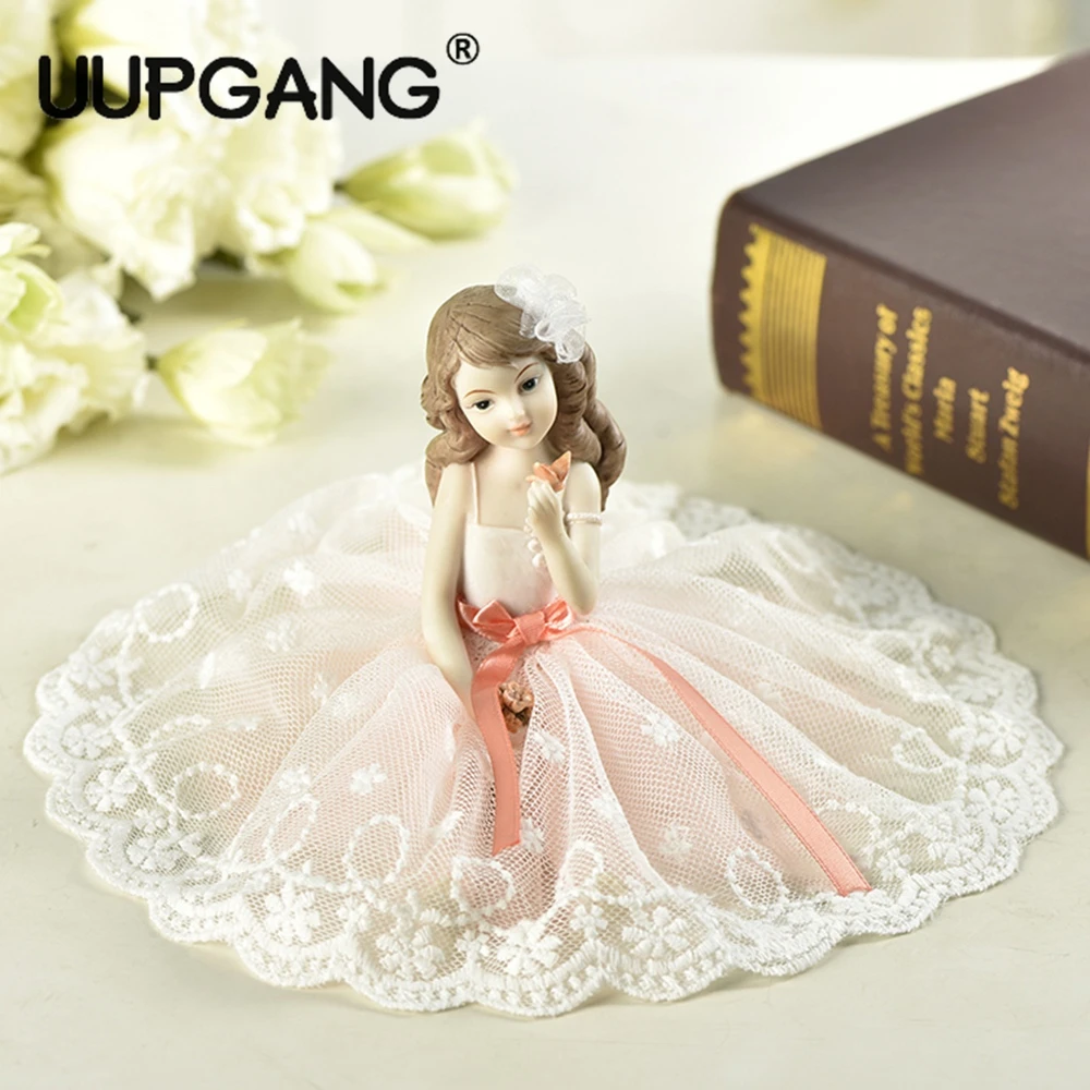 European Style Cute Fantasy Princess Doll Figurines Ornaments Home Car Decorations Auto Decor Craft Creative Gifts Miniatures
European Style Cute Fantasy Princess Doll Figurines Ornaments Home Car Decorations Auto Decor Craft Creative Gifts Miniatures