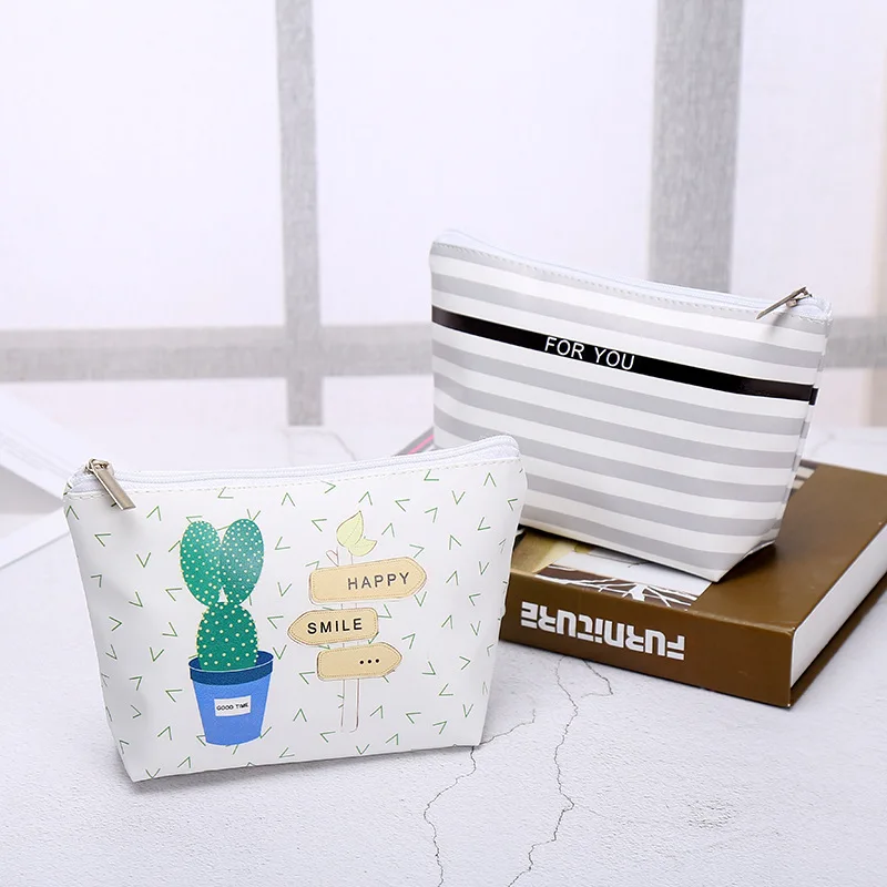 Floral Cosmetic Bag Women Bow Makeup Bags Fashion Female Zipper Cosmetics Bag Portable Travel Make Up Pouch
Floral Cosmetic Bag Women Bow Makeup Bags Fashion Female Zipper Cosmetics Bag Portable Travel Make Up Pouch