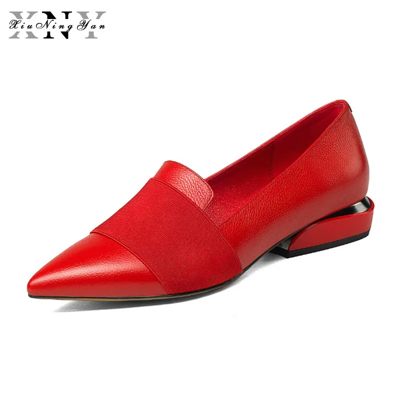XIUNINGYAN 2019 Women Pumps Genuine Leather Shoes Woman Low Heel Women's Shoes Black Office Lady Sexy Party Shoes Big Size 34-43
XIUNINGYAN 2019 Women Pumps Genuine Leather Shoes Woman Low Heel Women's Shoes Black Office Lady Sexy Party Shoes Big Size 34-43