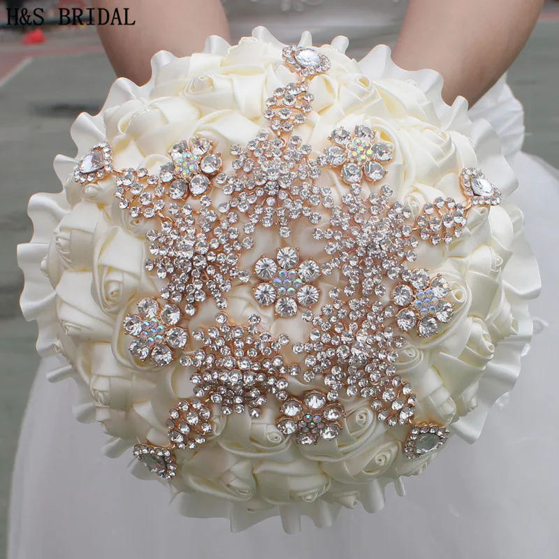 H&S BRIDAL Rose Bridal Bouquets Crytals Wedding Bouquet wedding accessories Artificial Wedding Bouquets buque de noiva 2020
H&S BRIDAL Rose Bridal Bouquets Crytals Wedding Bouquet wedding accessories Artificial Wedding Bouquets buque de noiva 2020
