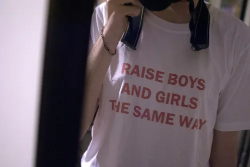 RAISE BOYS AND GIRLS THE SAME WAY T-Shirt Funny Letetr Graphic Tees Custom Outfits Tumblr Hipster Cotton Women/men Tops
RAISE BOYS AND GIRLS THE SAME WAY T-Shirt Funny Letetr Graphic Tees Custom Outfits Tumblr Hipster Cotton Women/men Tops