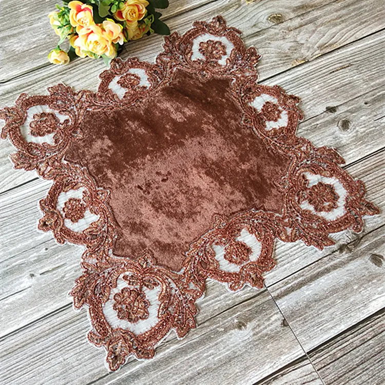 European Velvet Embroidery Lace Pad Insulation Coasters Square Table Coffee Cup Bowl Mat Western Anti-hot Placemat Tablecloth
European Velvet Embroidery Lace Pad Insulation Coasters Square Table Coffee Cup Bowl Mat Western Anti-hot Placemat Tablecloth