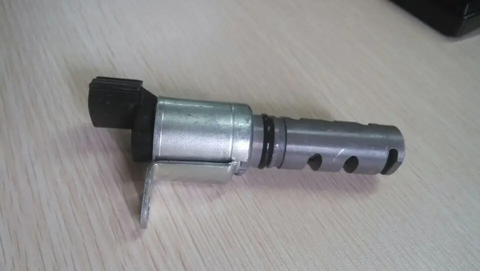 Подлинный регулируемый клапан 15330-0T010 15330-37010электромагнитный клапан VVT впускной клапан для Corolla Camry Highlander RAV4
Подлинный регулируемый клапан 15330-0T010 15330-37010электромагнитный клапан VVT впускной клапан для Corolla Camry Highlander RAV4