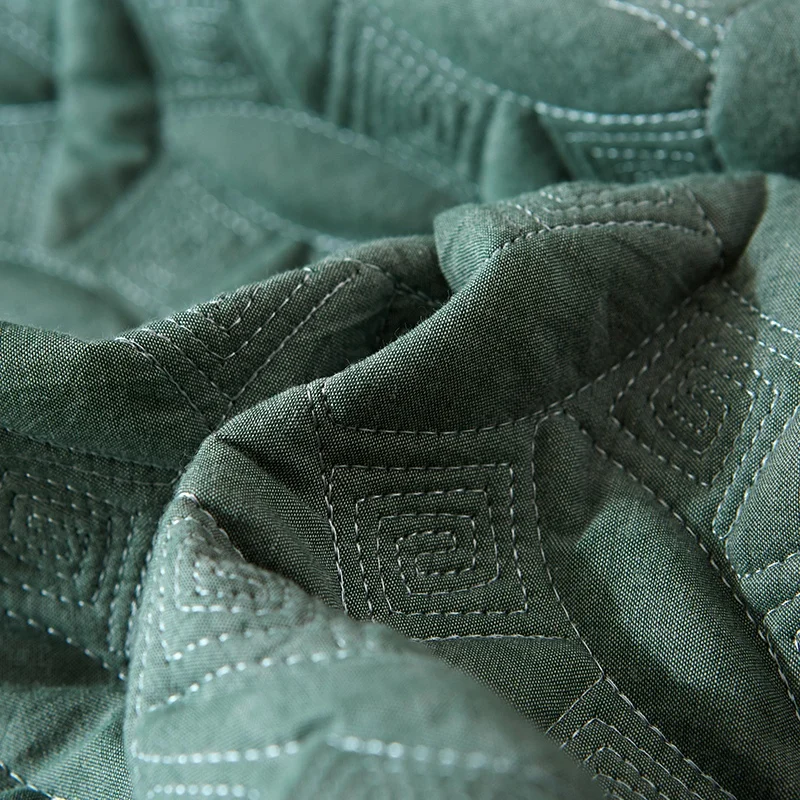 Famvotar Solid Color Elegant 3-Piece Quilted Coverlet Set Geometric Diamond Stitch Pattern Summer Quilted Bedspread Queen Size
Famvotar Solid Color Elegant 3-Piece Quilted Coverlet Set Geometric Diamond Stitch Pattern Summer Quilted Bedspread Queen Size