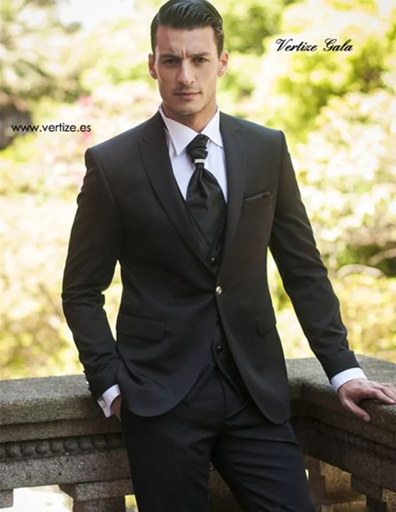 Bespoke Suits Men Bridegroom Wool Bleed Black Classic Tuxedo Groom Wear 2022 Free Shipping
Bespoke Suits Men Bridegroom Wool Bleed Black Classic Tuxedo Groom Wear 2022 Free Shipping