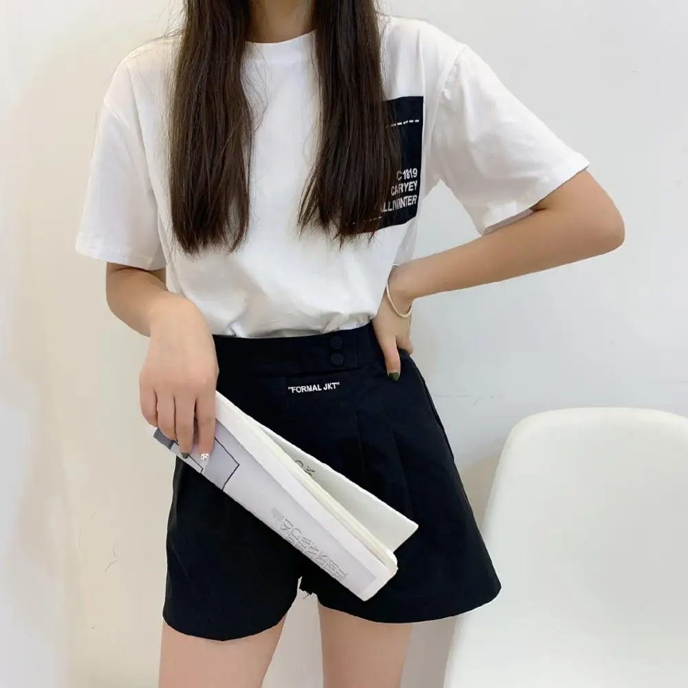 2021 Summer Women Short Sleeves O Neck T-shirt + Casual Shorts Female Fashion 2 pcs Set Girls Suits
2021 Summer Women Short Sleeves O Neck T-shirt + Casual Shorts Female Fashion 2 pcs Set Girls Suits