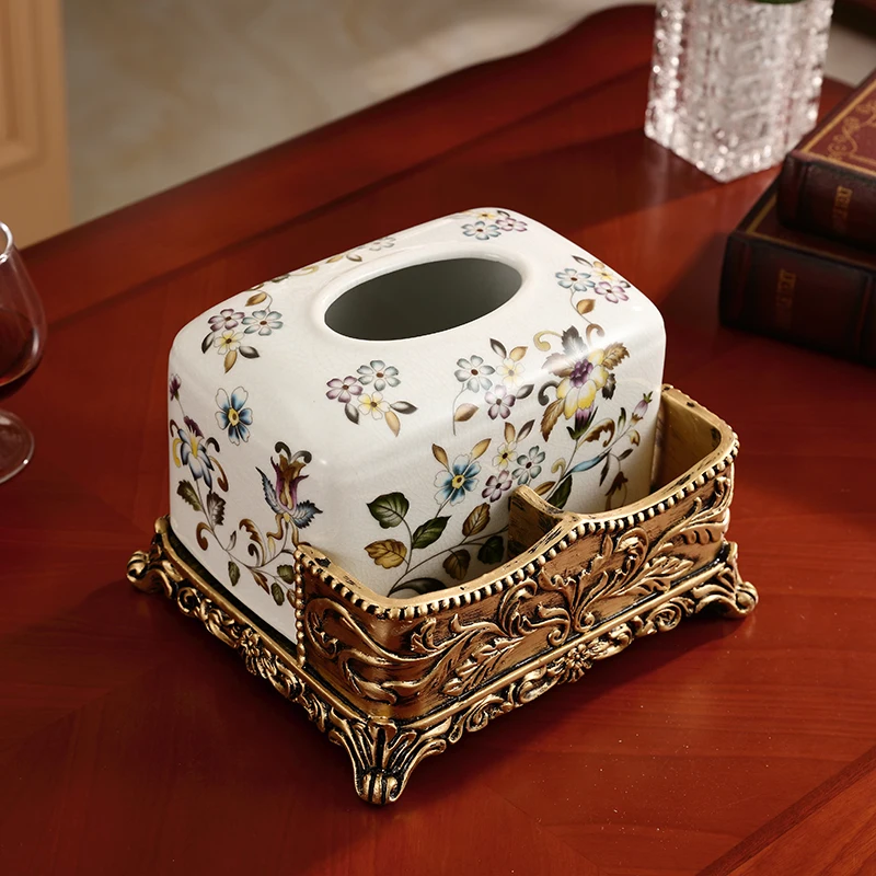 European Luxury Three-piece Fruit Plate Ceramic Tissue Box Table Decoration Practical Ashtray Retro Wedding Gift Storage Box 093
European Luxury Three-piece Fruit Plate Ceramic Tissue Box Table Decoration Practical Ashtray Retro Wedding Gift Storage Box 093