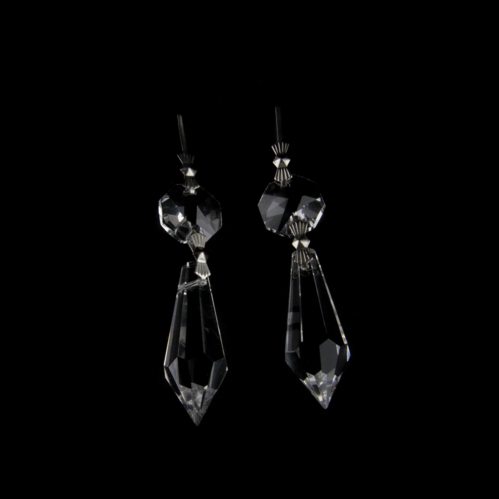 Clear 38mm Pointed Bead 10PCS/LOT Silver Clasp Lighting Accessories Pendants Crystal Prisms Chandelier Parts
Clear 38mm Pointed Bead 10PCS/LOT Silver Clasp Lighting Accessories Pendants Crystal Prisms Chandelier Parts