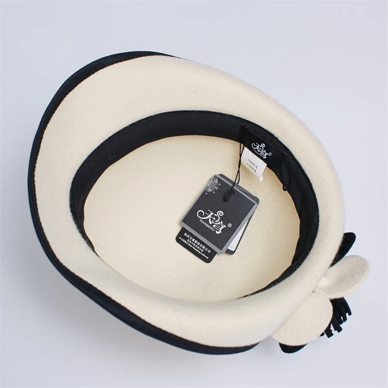 New Warm Fedoras Hat Female Autumn Winter Korean Elegant Retro Cap Women British Vintage Wool White Lady Fedora Basin Hats H6760
New Warm Fedoras Hat Female Autumn Winter Korean Elegant Retro Cap Women British Vintage Wool White Lady Fedora Basin Hats H6760