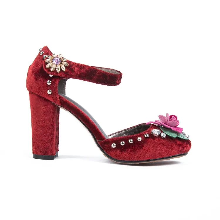 MLJUESE 2018 women pumps luxury velvet autumn spring rivets floral crystal style heel ankle strap high heels women size 33-43
MLJUESE 2018 women pumps luxury velvet autumn spring rivets floral crystal style heel ankle strap high heels women size 33-43