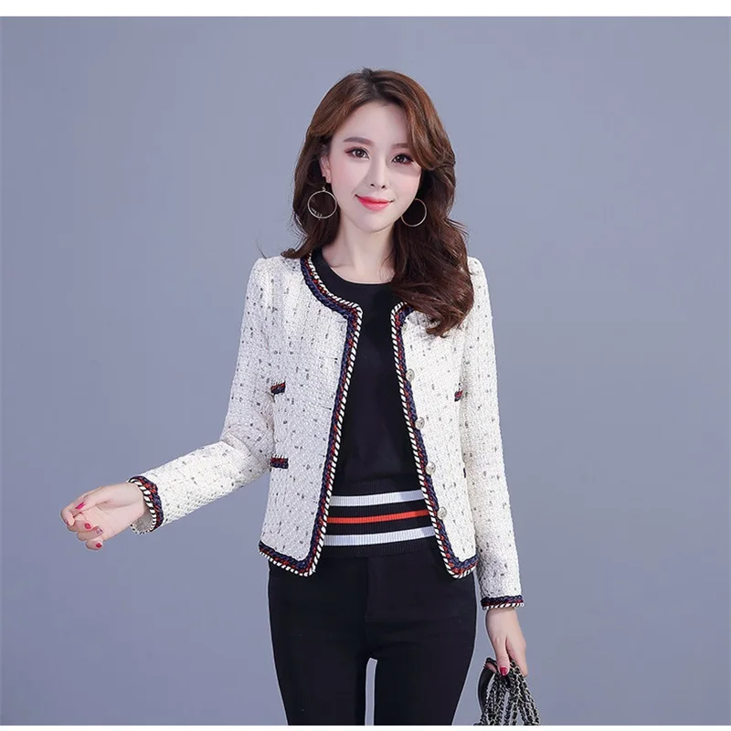 high quality white tweed jacket autumn women's jacket new long-sleeved hit color ribbon metal buckle jacket
high quality white tweed jacket autumn women's jacket new long-sleeved hit color ribbon metal buckle jacket