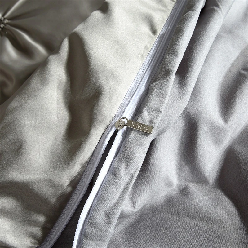 New Comfortable Bedding Set Smooth Silk Imitation Soft Home Textile Bedclothes Full Queen King Size Duvet Cover Pillow Case
New Comfortable Bedding Set Smooth Silk Imitation Soft Home Textile Bedclothes Full Queen King Size Duvet Cover Pillow Case