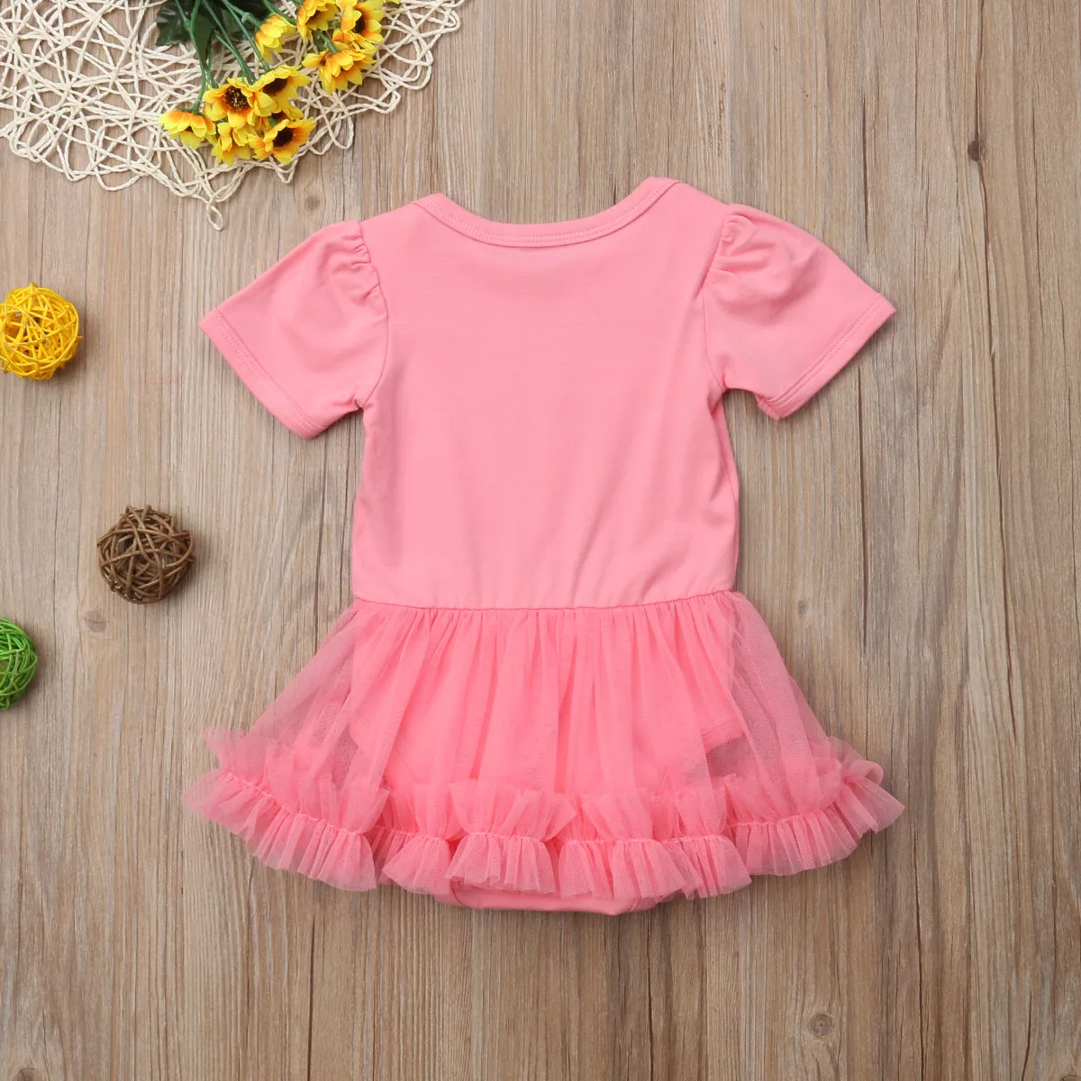 Girl Short Sleeve Cute Ruffles Jumpsuit Clothes Outfit Newborn Baby Girls Clothing Romper Tutu 0-18M
Girl Short Sleeve Cute Ruffles Jumpsuit Clothes Outfit Newborn Baby Girls Clothing Romper Tutu 0-18M