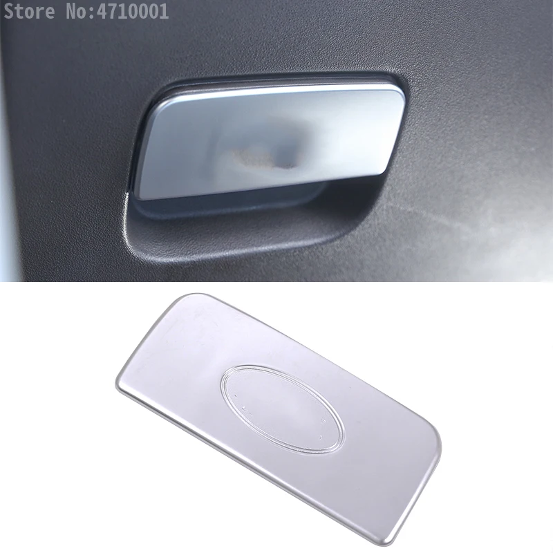 Car Glove Storage Box Handle Sequin Trim Sticker with Logo for Land Rover Discovery 5 LR5 2017
Car Glove Storage Box Handle Sequin Trim Sticker with Logo for Land Rover Discovery 5 LR5 2017