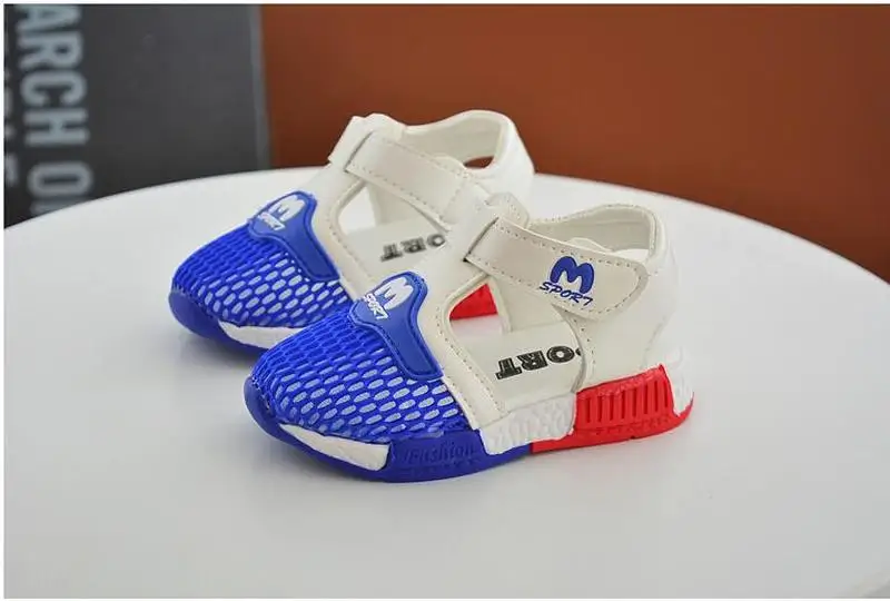 Hot SALE Baby Shoes 2018 Summer New Fashion Net Breathable Baby Boys Girls Sandals Toddler Kids Casual Sport Shoes White Pink
Hot SALE Baby Shoes 2018 Summer New Fashion Net Breathable Baby Boys Girls Sandals Toddler Kids Casual Sport Shoes White Pink