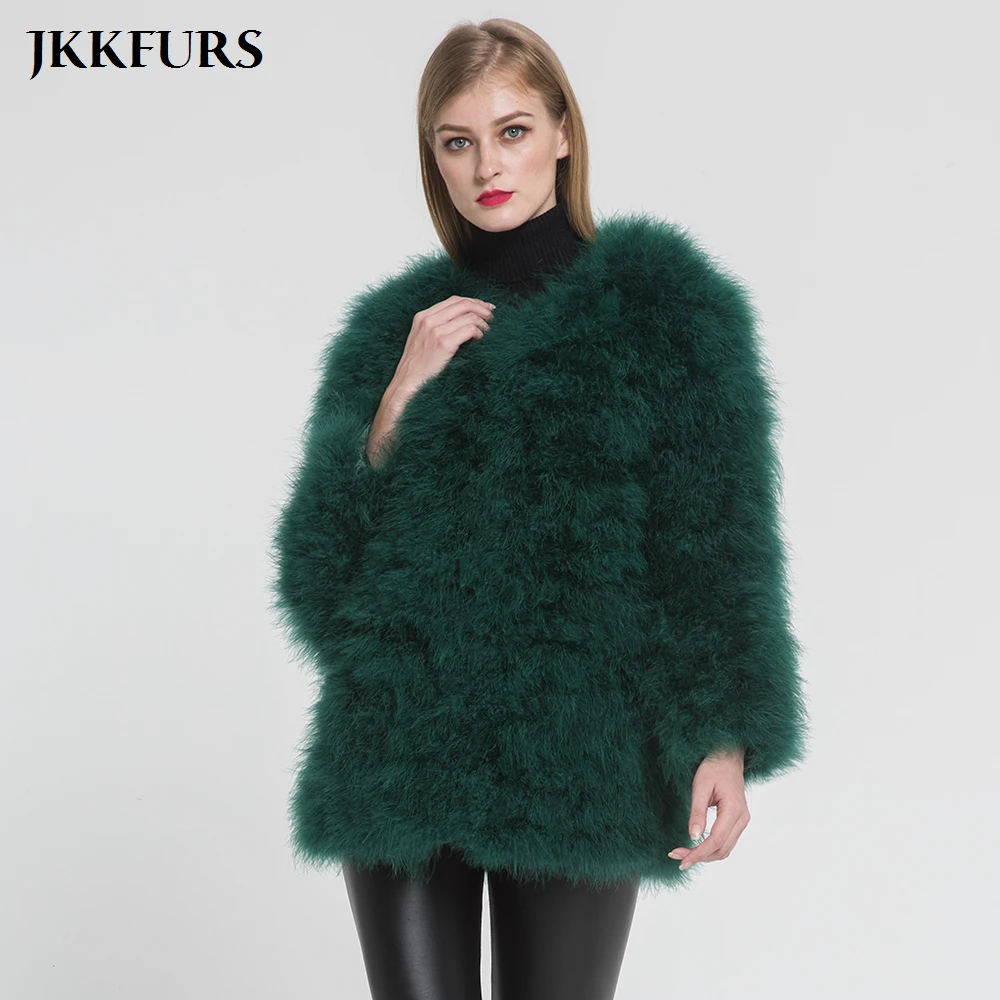 2021 New Women Real Fur Coat Long Style Genuine Ostrich Feather Fur Winter Warm Jacket Fashion Top Quality S7381
2021 New Women Real Fur Coat Long Style Genuine Ostrich Feather Fur Winter Warm Jacket Fashion Top Quality S7381