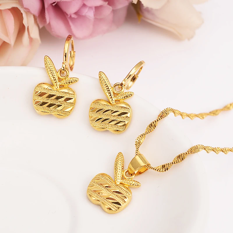 Bangrui New Christmas gold apple Women Bridal Jewelry Set pendant Earrings African girls women kids Wedding Jewelry gift
Bangrui New Christmas gold apple Women Bridal Jewelry Set pendant Earrings African girls women kids Wedding Jewelry gift
