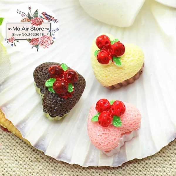 

heart strawberry cake 10PCS 15mm Resin Flatback Cabochon Miniature Food Art Supply Decoration Charm Craft
