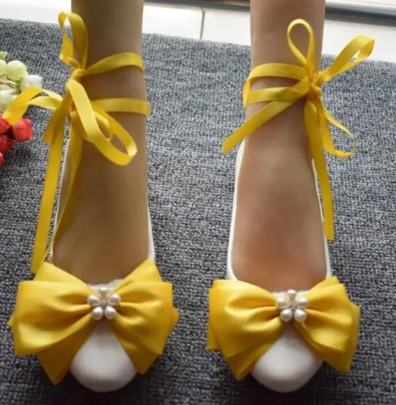 Satin Bow pearl shoes bride bridesmaid wedding shoes Princess banquet HS034 dinner party performance yellow dress shoes
Satin Bow pearl shoes bride bridesmaid wedding shoes Princess banquet HS034 dinner party performance yellow dress shoes