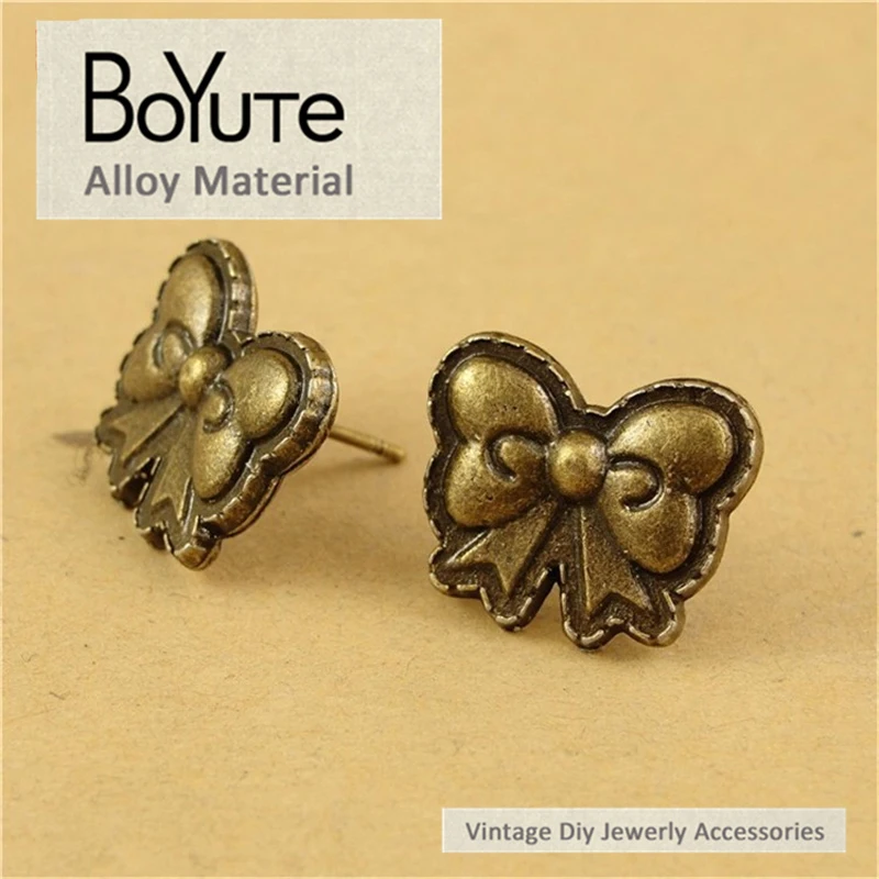 BoYuTe (30 Pieces/Lot) 16*14MM Vintage Style Antique Bronze Plated Zinc Alloy Materials Bowknot Ear Stud Diy Jewelry Making
BoYuTe (30 Pieces/Lot) 16*14MM Vintage Style Antique Bronze Plated Zinc Alloy Materials Bowknot Ear Stud Diy Jewelry Making