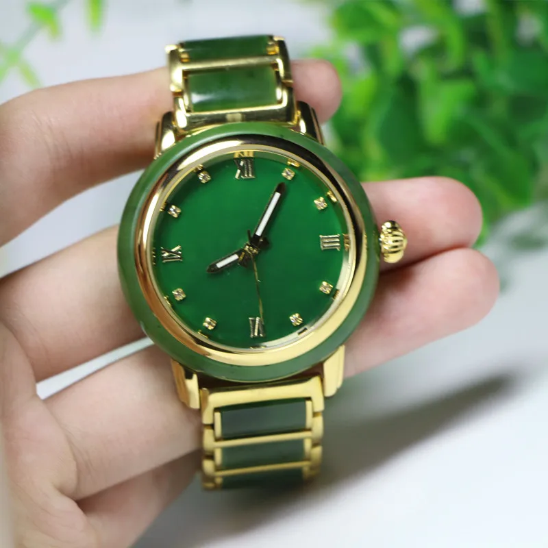 Natural Green Hetian Jasper watch Pendant Carved Pendants Women or Men's Amulet Nephrite Jades Jewelry
Natural Green Hetian Jasper watch Pendant Carved Pendants Women or Men's Amulet Nephrite Jades Jewelry