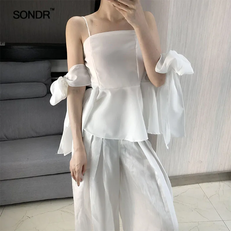 SONDR fairy foreign air show shoulder scheming blouse chiffon shirt female design sense minority one word shoulder shirt female
SONDR fairy foreign air show shoulder scheming blouse chiffon shirt female design sense minority one word shoulder shirt female