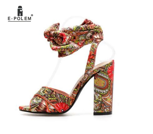 Summer New Style Women's Full Printed Flowers Sandals Bohemian Style Square Heels Lace Up Shoes Seaside Outdoors Travel Dressing
Summer New Style Women's Full Printed Flowers Sandals Bohemian Style Square Heels Lace Up Shoes Seaside Outdoors Travel Dressing