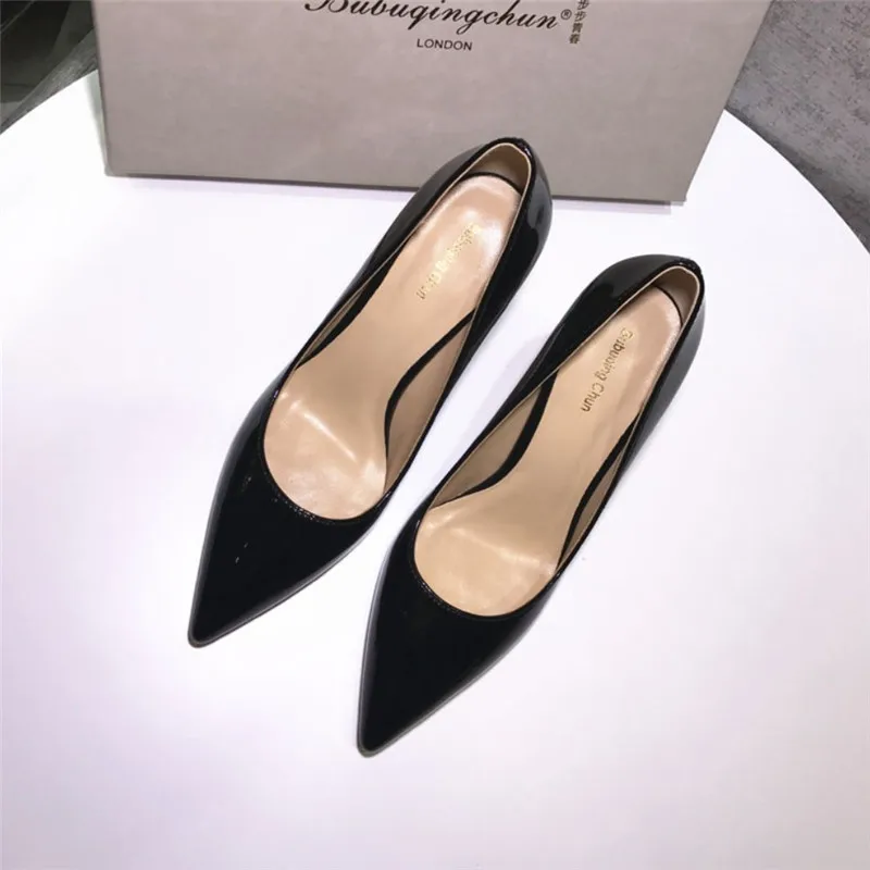 Free shipping fashion women Pumps nude patent leather point toe high heels shoes party shoes bride wedding shoes 10cm 8cm 6cm
Free shipping fashion women Pumps nude patent leather point toe high heels shoes party shoes bride wedding shoes 10cm 8cm 6cm