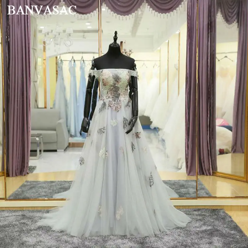 BANVASAC 2017 New A Line Elegant Embroidery Boat Neck Wedding Dresses Short Sleeve Appliques Satin Lace Bridal Gowns
BANVASAC 2017 New A Line Elegant Embroidery Boat Neck Wedding Dresses Short Sleeve Appliques Satin Lace Bridal Gowns