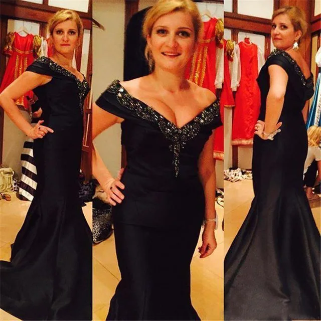 Black Mermaid Mother Of The Bride Dresses 2020 vestido madre de la novia Off The Shoulder Dress For Wedding Party Gowns
Black Mermaid Mother Of The Bride Dresses 2020 vestido madre de la novia Off The Shoulder Dress For Wedding Party Gowns