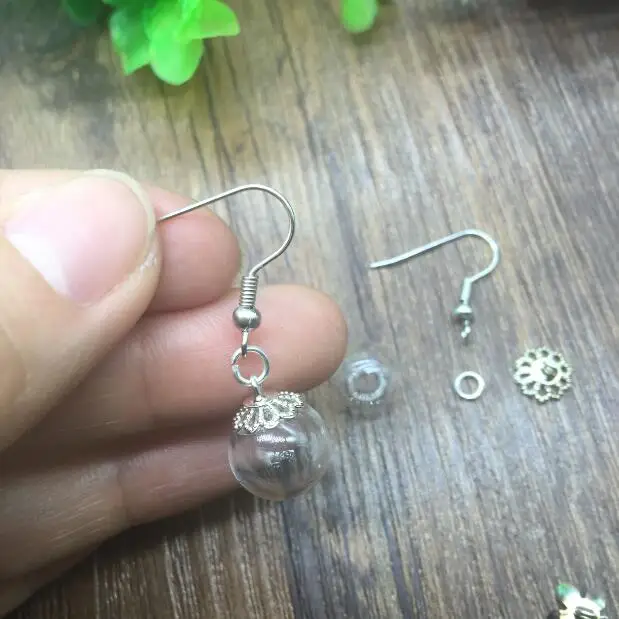 100sets 50pairs 12mm ball glass globe with silver/bronze/gold lace cap ear hook earrings set glass vial earring wire charms
100sets 50pairs 12mm ball glass globe with silver/bronze/gold lace cap ear hook earrings set glass vial earring wire charms