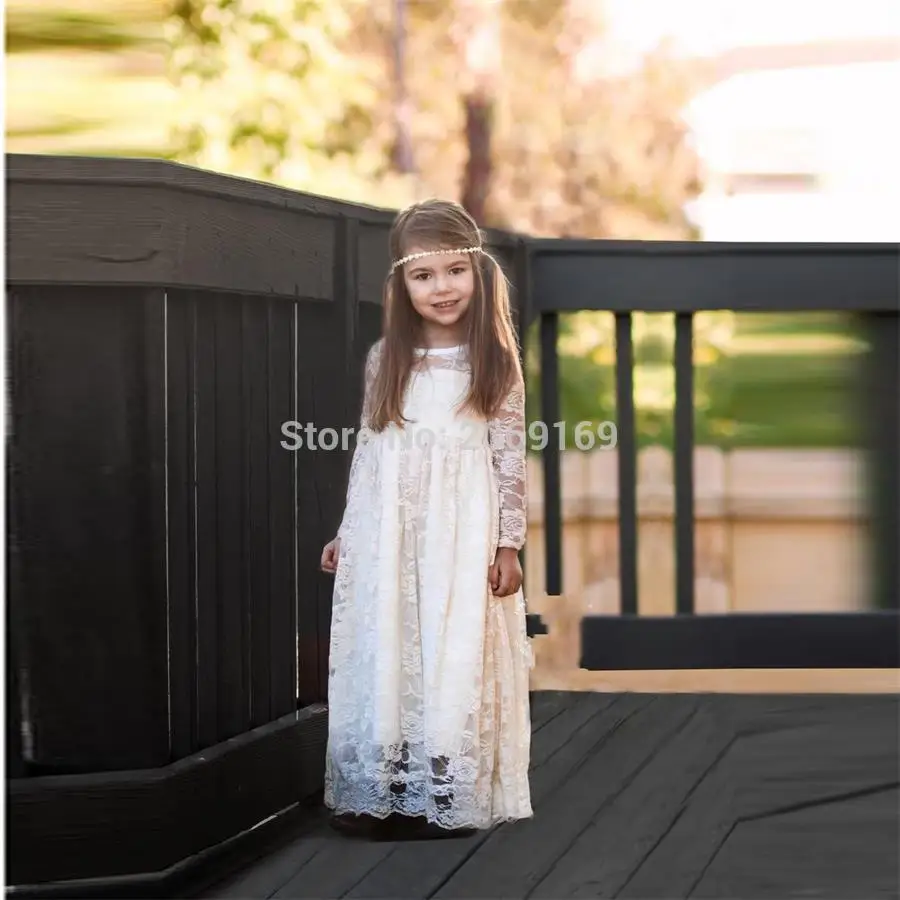 Ivory Lace Flower Girls Dresses 2020 New Sweet Girls First Communion Dresses Long Sleeve A Line Bohemian Designer Party Gown
Ivory Lace Flower Girls Dresses 2020 New Sweet Girls First Communion Dresses Long Sleeve A Line Bohemian Designer Party Gown