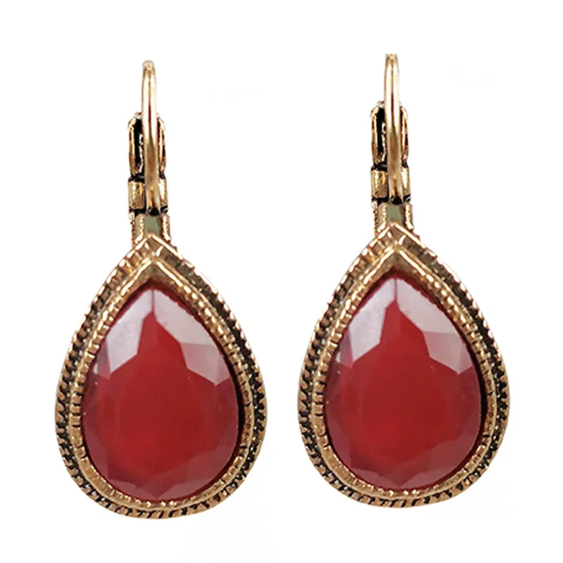 New Women'S Fashion Drop-Shaped Pendant Earrings Vintage Inlaid Zircon Earrings Pendant Ladies Jewelry Gift
New Women'S Fashion Drop-Shaped Pendant Earrings Vintage Inlaid Zircon Earrings Pendant Ladies Jewelry Gift